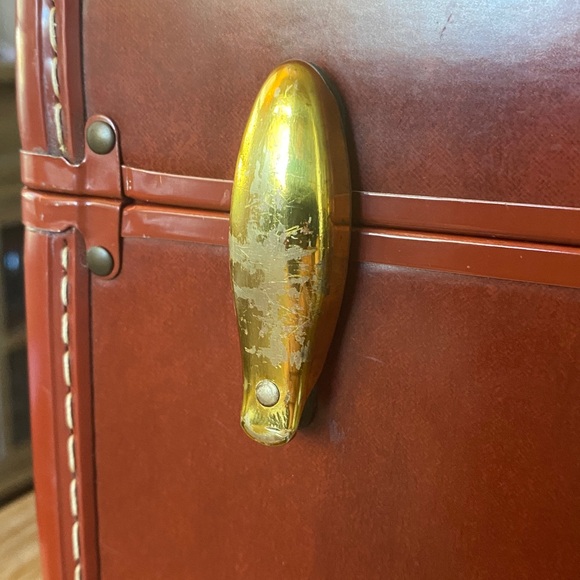 Samsonite Classic Chestnut Train Case - Picture 3 of 16